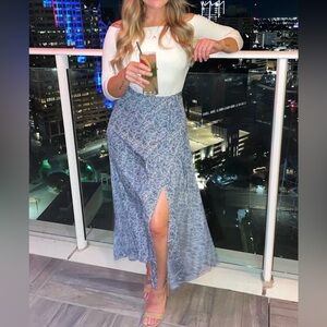 Lulus NWT Tempest Navy Blue Print Faux Wrap Maxi Skirt Size XS Side Slit Boho